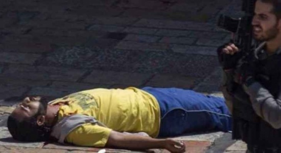 شاهد آخر ما كتبه الشهيد الأردني في القدس شاهد آخر ما كتبه الشهيد الأردني في القدس
