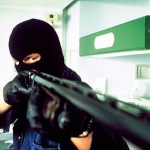 مقتل فلسطيني من رام الله بعملية سطو مسلح بأمريكا ( فيديو ) مقتل فلسطيني من رام الله بعملية سطو مسلح بأمريكا ( فيديو )