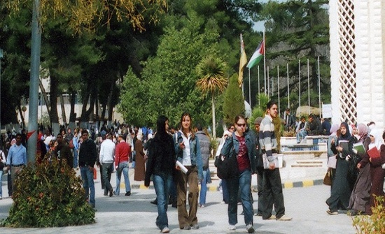 مشادات في " الأردنية " وتأجيل انتخابات تنفيذية اتحاد الطلبة مشادات في " الأردنية " وتأجيل انتخابات تنفيذية اتحاد الطلبة