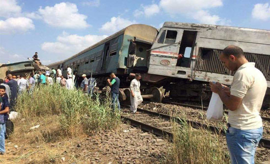 مصرع شخصين واصابة اخرين بتصادم قطارين في المانيا مصرع شخصين واصابة اخرين بتصادم قطارين في المانيا