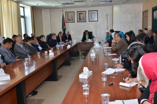 ابو حسان تترأس اجتماعا تشاوريا عن الاطار الوطني لحماية الاسرة