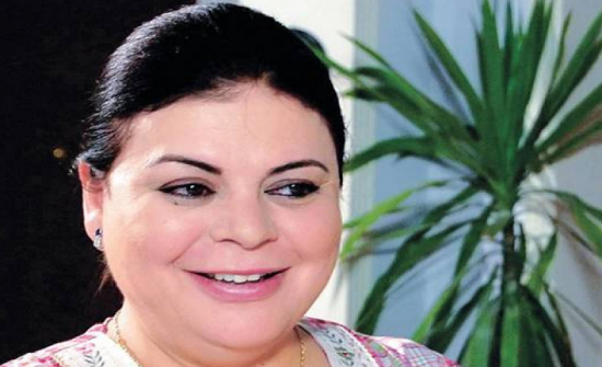 ماجدة زكي تفاجئ الجميع بوزنها الزائد ماجدة زكي تفاجئ الجميع بوزنها الزائد