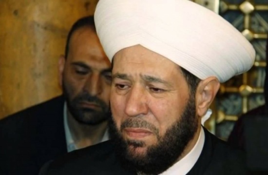 مفتي الأسد يستنجد بروسيا وحزب الله لوقف هجوم الثوار مفتي الأسد يستنجد بروسيا وحزب الله لوقف هجوم الثوار