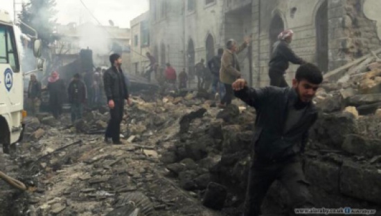 قتلى وجرحى بتفجير سيارة مفخخة في إعزاز السورية قتلى وجرحى بتفجير سيارة مفخخة في إعزاز السورية