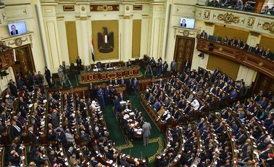 رئيس مجلس النواب المصري: الدستور ليس تعاليما دينية بل قابل للتعديل