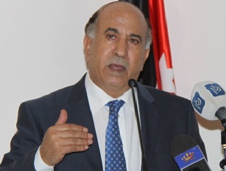 وزير الصحة: تزايد تدفق اللاجئين السوريين ساهم في استنزاف موارد الوزارة وزير الصحة: تزايد تدفق اللاجئين السوريين ساهم في استنزاف موارد الوزارة