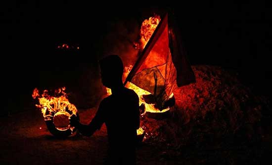 فلسطينيون ينقلون "الإرباك الليلي" إلى جنوبي الضفة