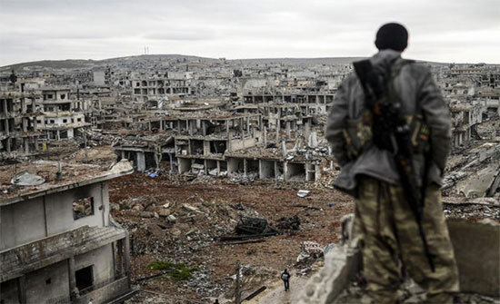 جواد العناني : إعمار سوريا ليس قريبا .. وعودة النازحين محط تساؤل