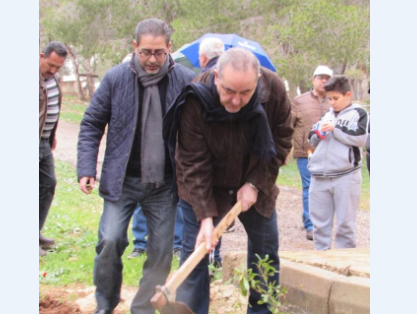 زراعة أشجار في متنزه وغابة رابطة اللاعبين الدوليين