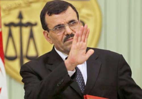 حكومة العريض تفوز بثقة البرلمان