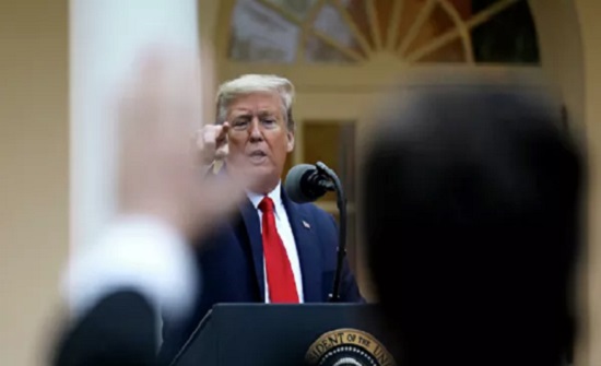 ترامب يعترف بالتزامه الحجر الصحي الذاتي في البيت الأبيض بسبب كورونا