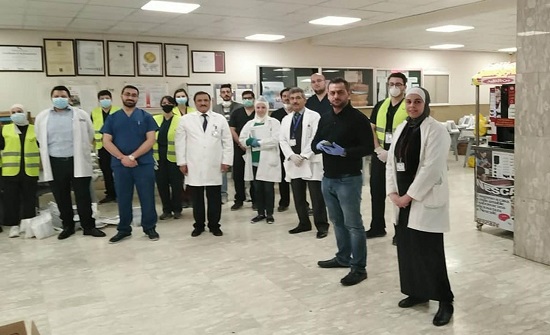 مستشفى الجامعة يبدأ بإيصال الأدوية للمرضى في المحافظات