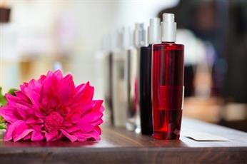 تعرف على مدة صلاحية «العطر» بعد فتح الزجاجة تعرف على مدة صلاحية «العطر» بعد فتح الزجاجة