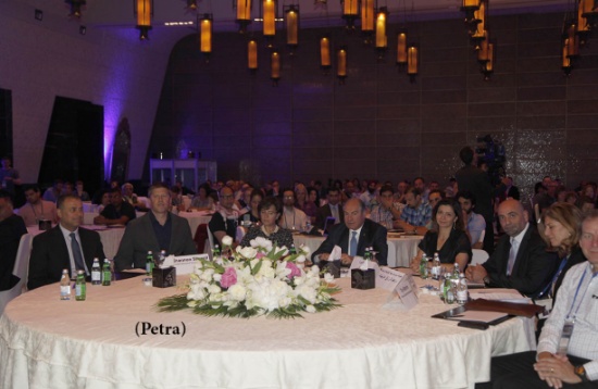 رئيس الوزراء يرعى المؤتمر العالمي لسياحة المغامرات رئيس الوزراء يرعى المؤتمر العالمي لسياحة المغامرات
