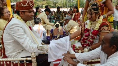 انتشار ظاهرة خطف العريس للزواج به قسرا في الهند