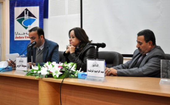 خريس تعرض تجربتها الروائية بجامعة جدارا خريس تعرض تجربتها الروائية بجامعة جدارا