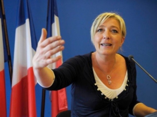 زعيمة اليمين الفرنسي : الأردن وراء تأجيل ضرب سوريا