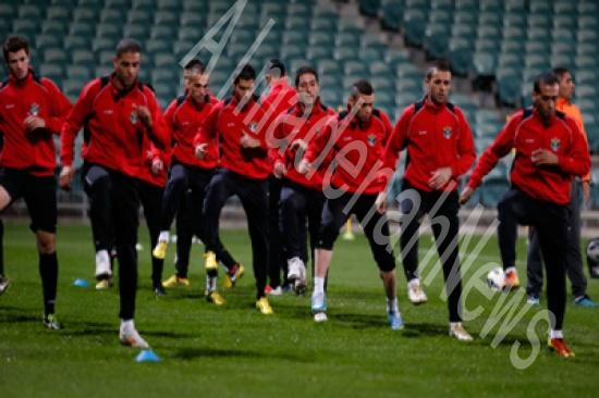 المنتخب الاردني يواصل استعداداته لمواجهة نيوزلندا ودياً (صور) المنتخب الاردني يواصل استعداداته لمواجهة نيوزلندا ودياً (صور)