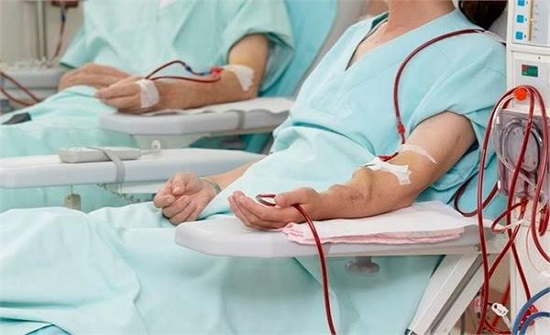 تسبب في وفاتها.. هروب طبيب تجميل بعد تشويه وجه فتاة بالعراق تسبب في وفاتها.. هروب طبيب تجميل بعد تشويه وجه فتاة بالعراق