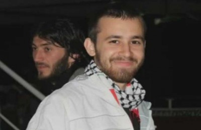 أحد ضحايا سفينة مرمرة يلاحق “إيهود باراك” قضائياً في أمريكا أحد ضحايا سفينة مرمرة يلاحق “إيهود باراك” قضائياً في أمريكا