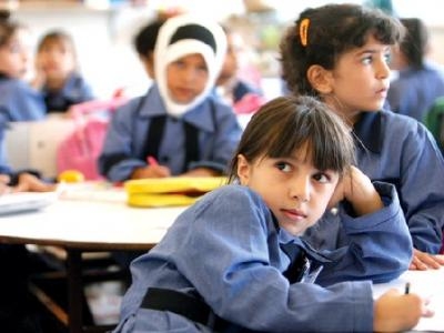 فعاليات تربوية وشعبية في ايدون تطالب بحل مشكلة الاكتظاظ بالمدارس