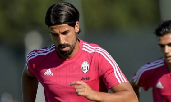 صدمة لمشجعي يوفينتوس..خضيرة يبتعد عن الملاعب لمدة شهرين ! صدمة لمشجعي يوفينتوس..خضيرة يبتعد عن الملاعب لمدة شهرين !