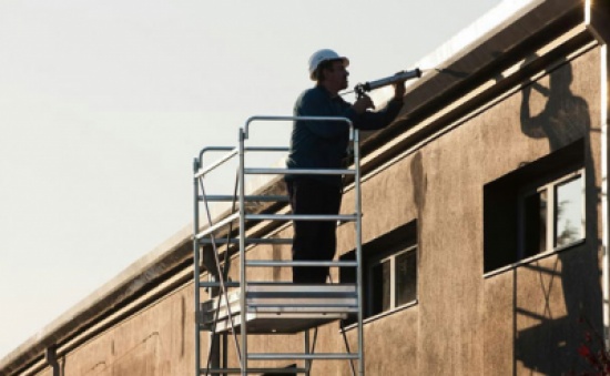 الكرك :  وفاة عامل سقط عن سقالة في دمنة