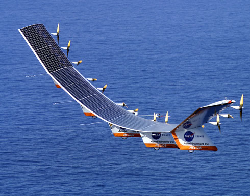 بدء مؤتمر في الدوحة عن التحديات الالكترونية والمائية والطاقة المتجددة