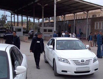 توتر وتبادل لإطلاق النار بمعبر رأس جدير الحدودي بين تونس وليبيا توتر وتبادل لإطلاق النار بمعبر رأس جدير الحدودي بين تونس وليبيا