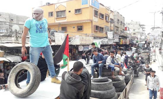 تواصل فعاليات مسيرة العودة وترقب "جمعة الكوشوك" (شاهد)