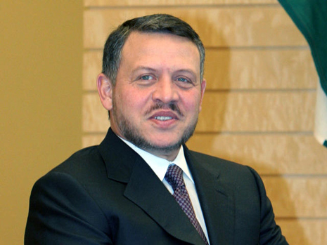 الملك يهنئ الرئيس الجزائري بعيد استقلال بلاده