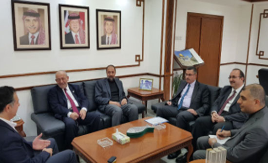 المهندسين تلتقي وزير الصناعة والتجارة المهندسين تلتقي وزير الصناعة والتجارة