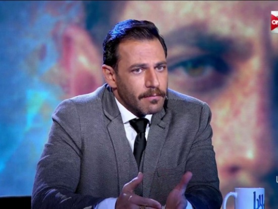 شاهد… ممثل لبناني يعترف بممارسة العلاقة دون زواج ..!! شاهد… ممثل لبناني يعترف بممارسة العلاقة دون زواج ..!!