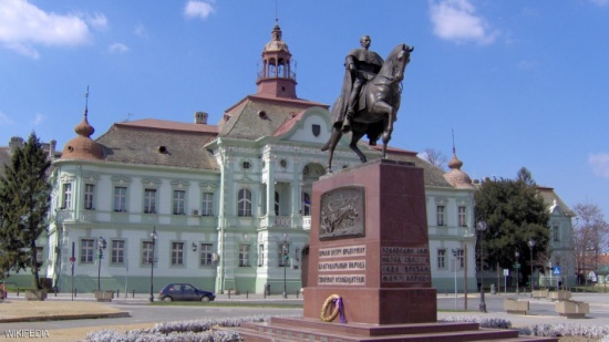 قتلى وجرحى في حادثة إطلاق نار في مقهى بصربيا