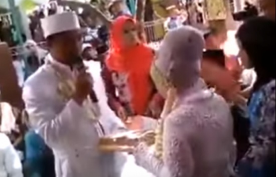 فيديو| تعرفوا على المهر الذي طلبته هذه العروس الماليزية من زوجها