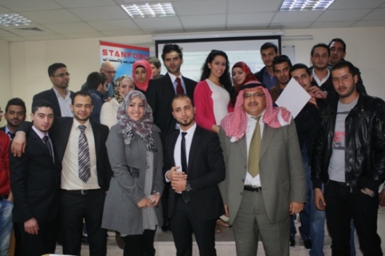 تطوير مهارات الاتصال لخريجي "الاعمال" في جامعة الشرق الاوسط