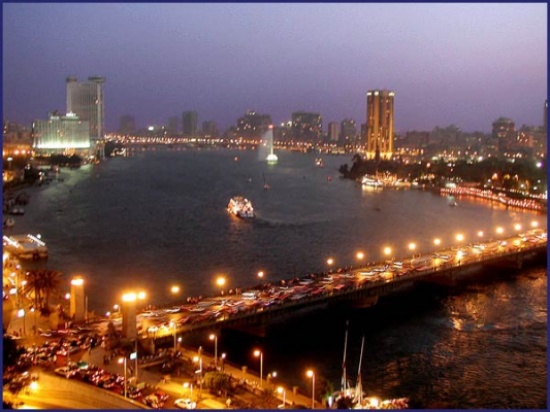النيل يتعرض للتلوث .. النيل يتعرض للتلوث ..