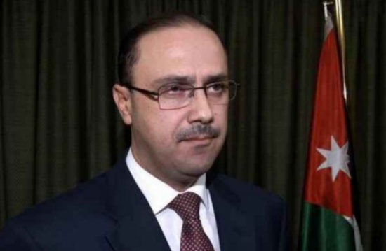 المومني: توجه لعدم إشراك منتسبي الجيش والأجهزة الأمنية في الانتخابات المومني: توجه لعدم إشراك منتسبي الجيش والأجهزة الأمنية في الانتخابات