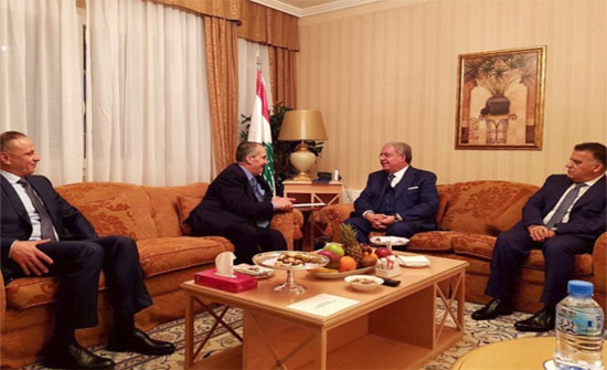وزير الداخلية يلتقي نظيره اللبناني ورئيس جامعة نايف..(صور)