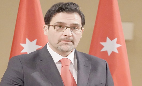 سيف: النقل الداخلي من الموانئ والمراكز اللوجستية والشاحنات مستمر سيف: النقل الداخلي من الموانئ والمراكز اللوجستية والشاحنات مستمر