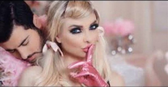 جاد خليفة يخرج عن صمته ويفجّرها.. لهذا السبب ظهرت مع ميريام كلينك في الكليب! جاد خليفة يخرج عن صمته ويفجّرها.. لهذا السبب ظهرت مع ميريام كلينك في الكليب!