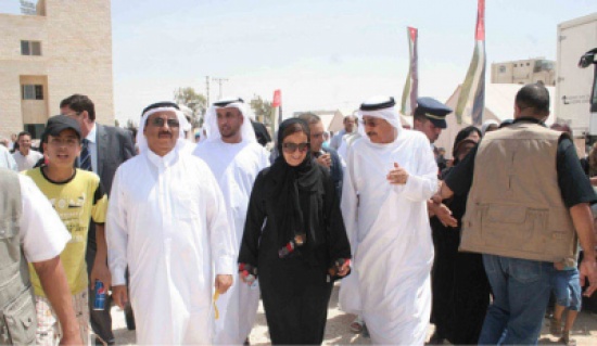 وفد إماراتي يزور مخيم مريجيب الفهود وفد إماراتي يزور مخيم مريجيب الفهود