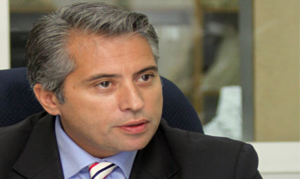 جعفر حسان :  2012 العام الأسوأ اقتصاديا منذ مطلع التسعينيات