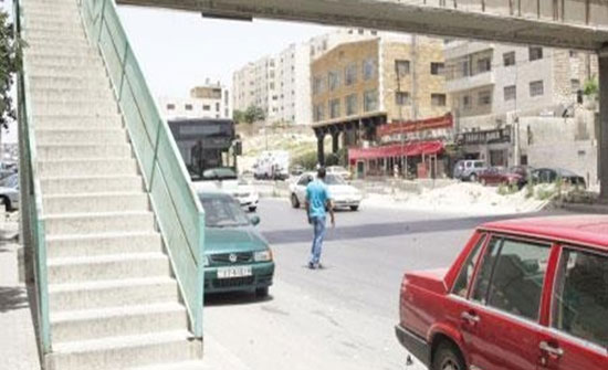 أشغال الزرقاء تنفذ 48 مشروعا أشغال الزرقاء تنفذ 48 مشروعا