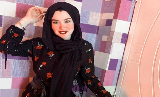 النيابة العامة تفجر مفاجأة صادمة عما عثرت عليه في هاتف "حنين حسام" النيابة العامة تفجر مفاجأة صادمة عما عثرت عليه في هاتف "حنين حسام"