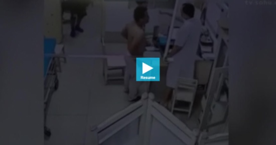 فيديو| معركة دامية بين طبيب ومريض “سكران” في غرفة الطوارئ! فيديو| معركة دامية بين طبيب ومريض “سكران” في غرفة الطوارئ!