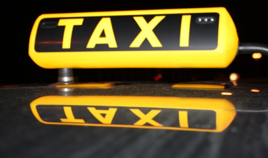 النقل البري تمدد تعديل عدادات التكسي حتى منتصف الشهر