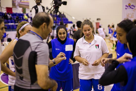 صدارة "اردنية"  "مصرية" في سلة الأندية العربية للسيدات (صور)