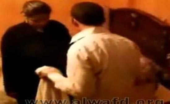 زوجة تذبح زوجها بمساعدة عشيقها بعد 12 عاما من الخيانة . . تفاصيل صادمة زوجة تذبح زوجها بمساعدة عشيقها بعد 12 عاما من الخيانة . . تفاصيل صادمة