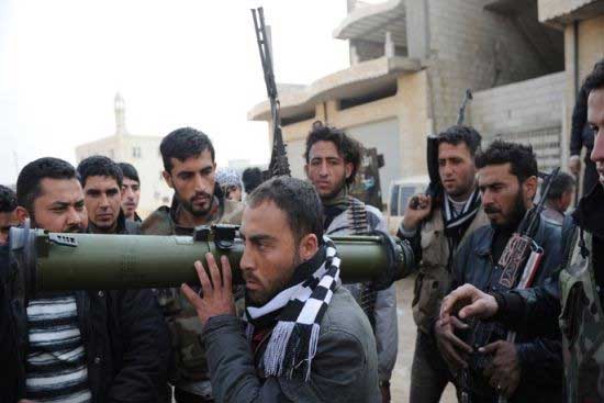 شحنات من الأسلحة للثوار السوريين